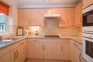 KITCHEN- click for photo gallery